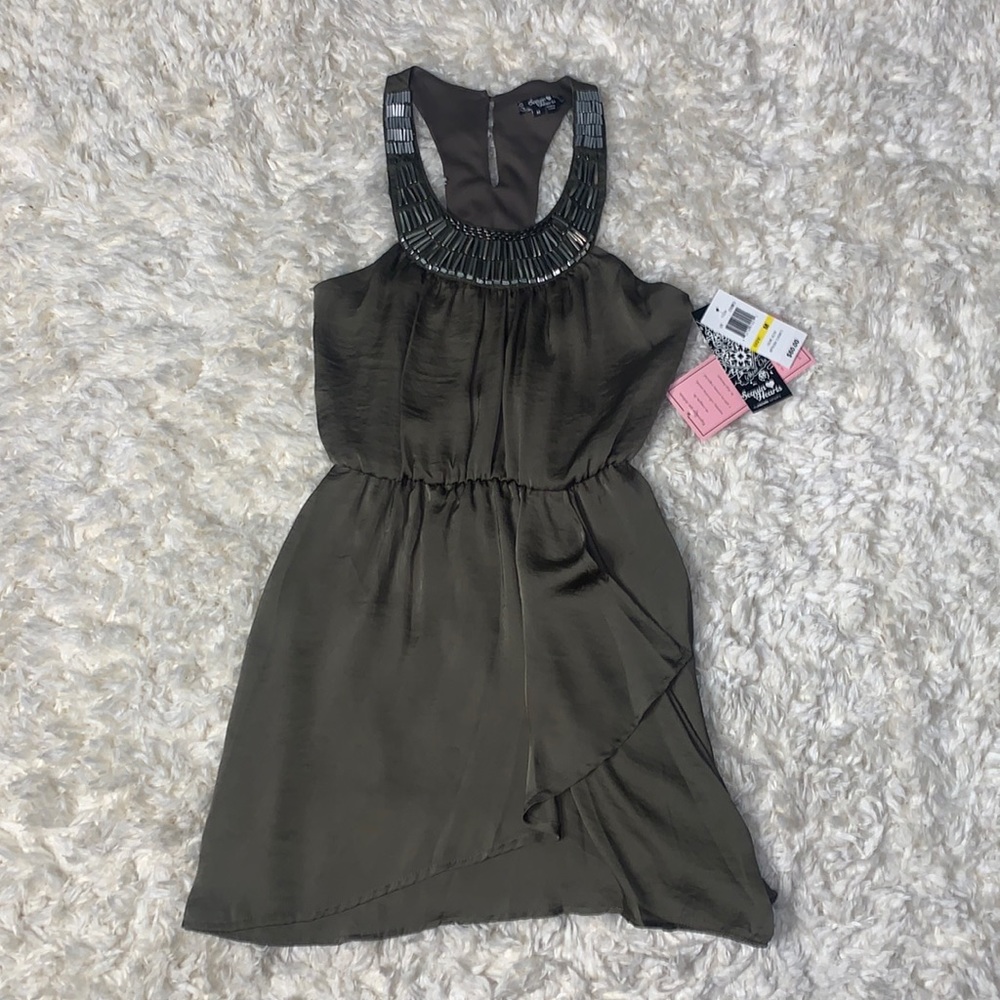 New Olive green dress size medium nwt